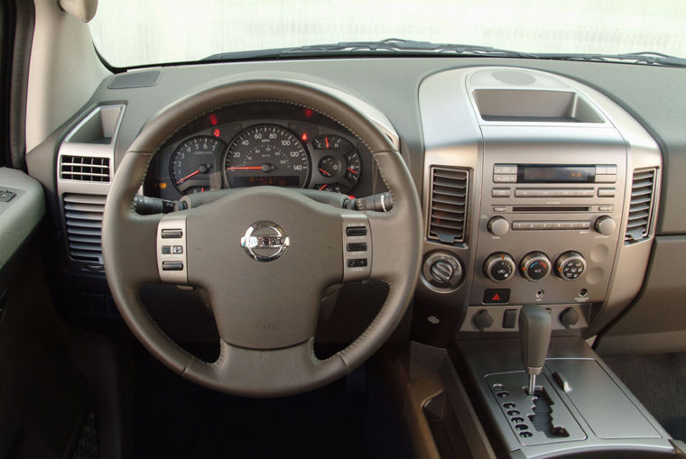 2004 Nissan Titan King Cab Cockpit Picture