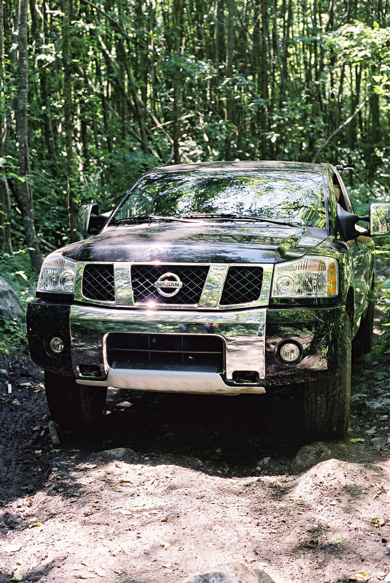 2004 Nissan Titan King Cab Picture