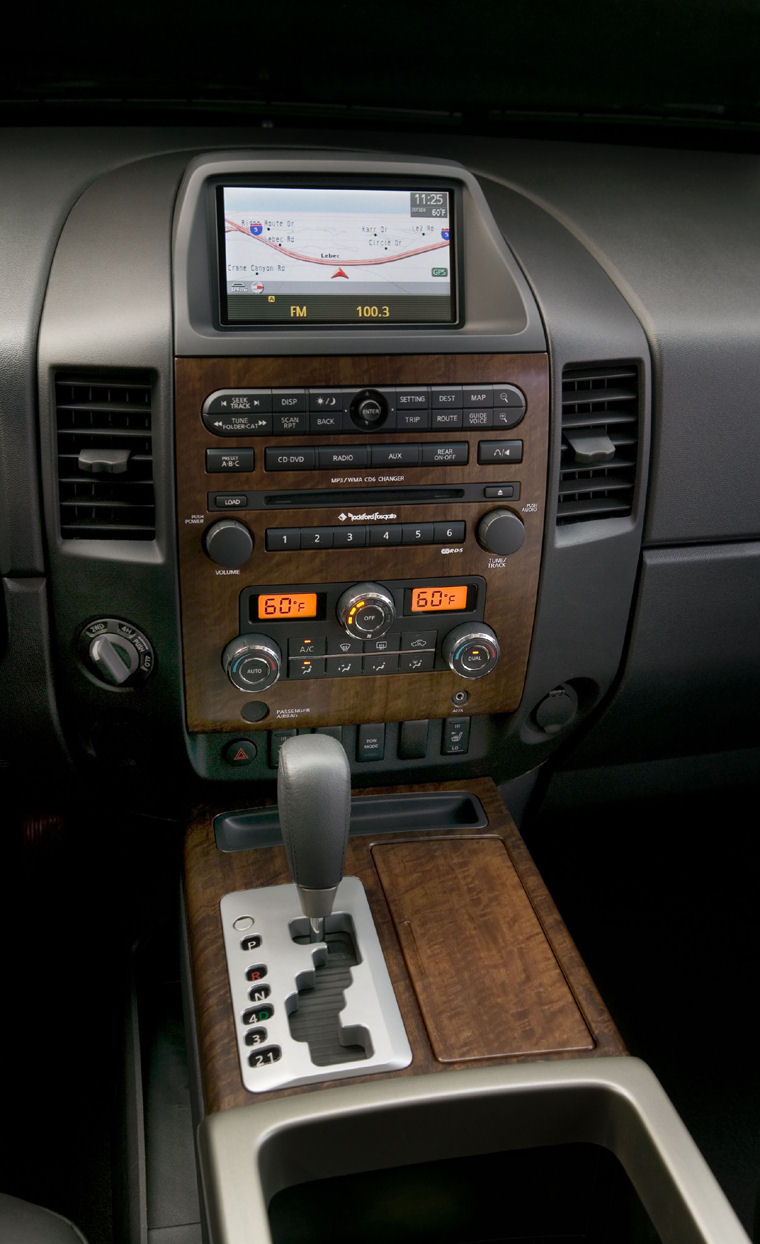 2009 Nissan Titan Crew Cab Center Stack Picture