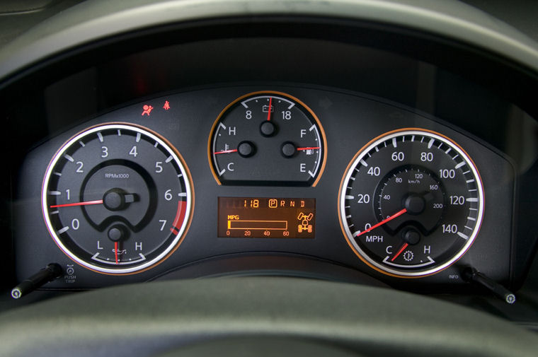 2009 Nissan Titan Crew Cab Gauges Picture