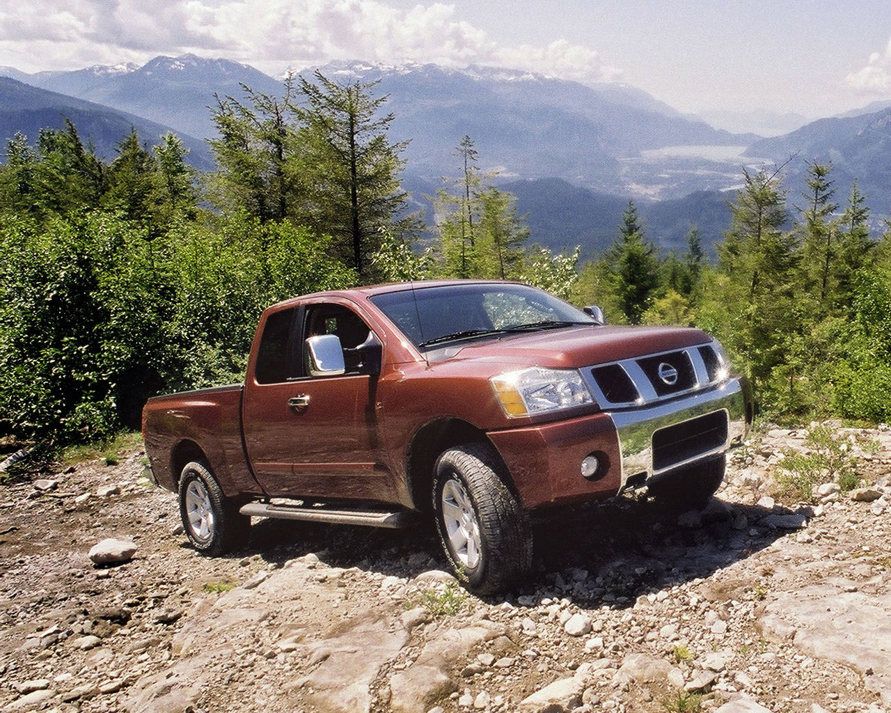 Nissan Titan Desktop Wallpaper