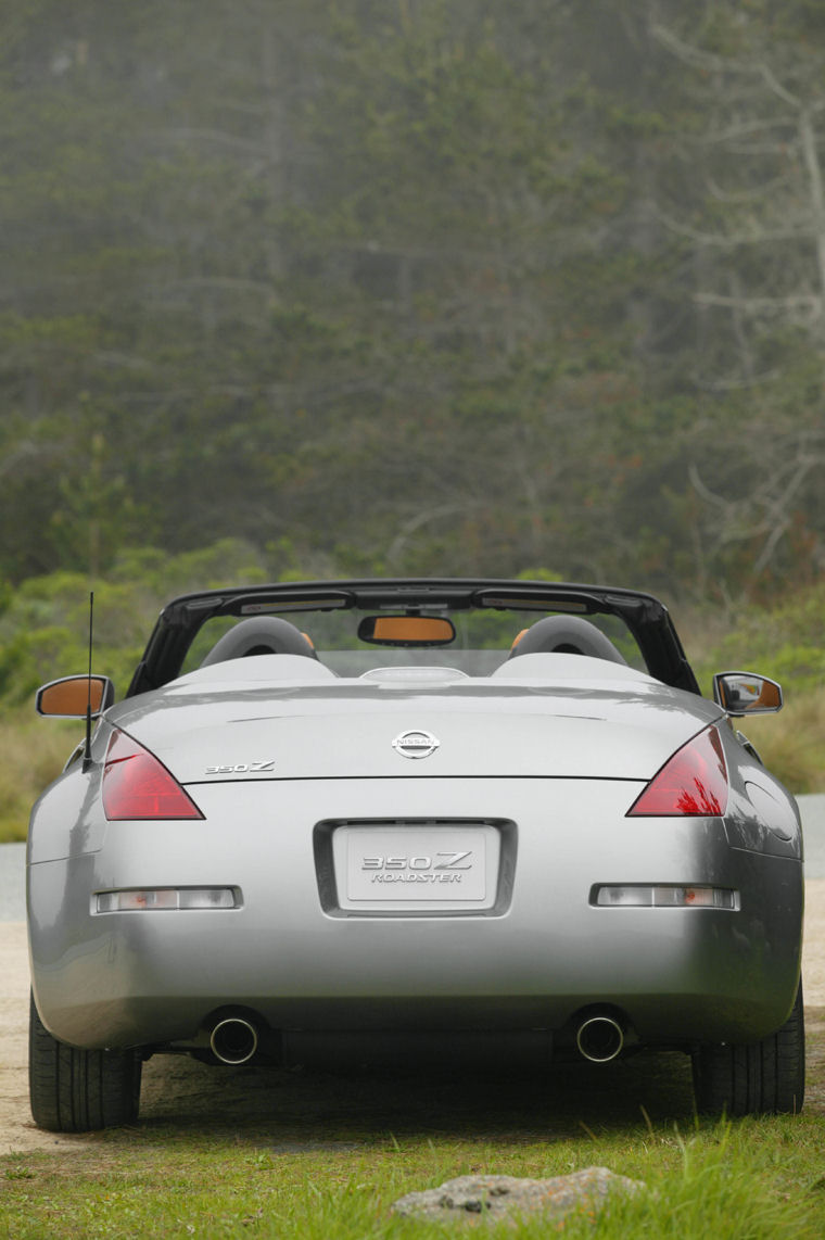 2004 Nissan Z Roadster Picture