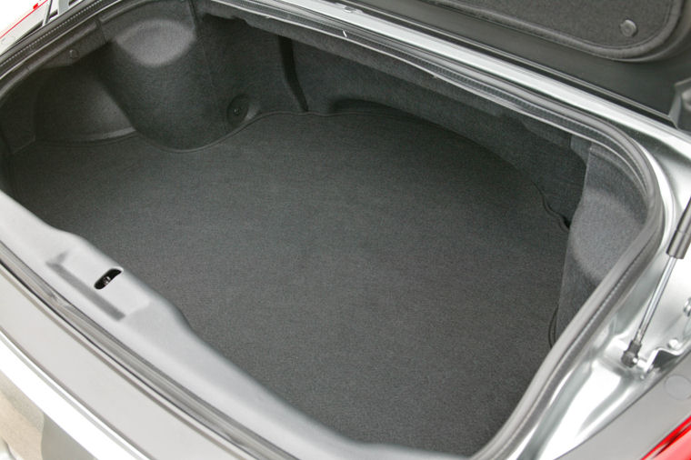 2004 Nissan Z Roadster Trunk Picture
