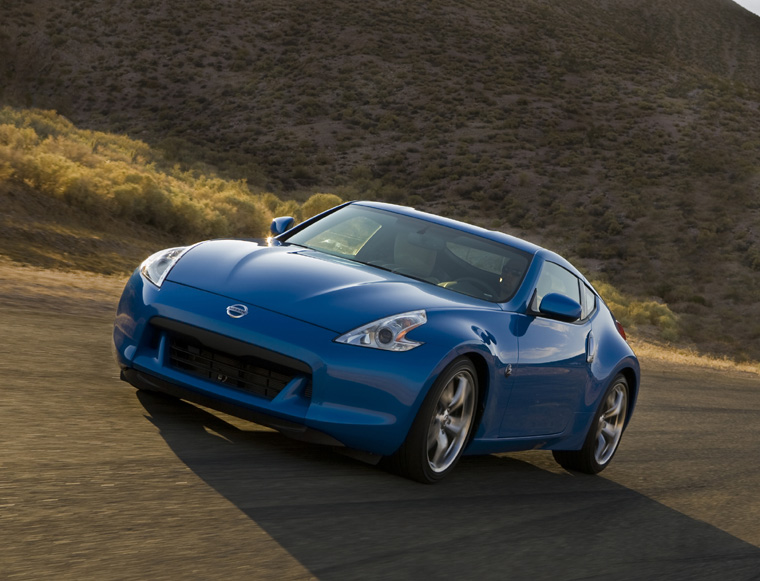 2010 Nissan 370Z Coupe Picture