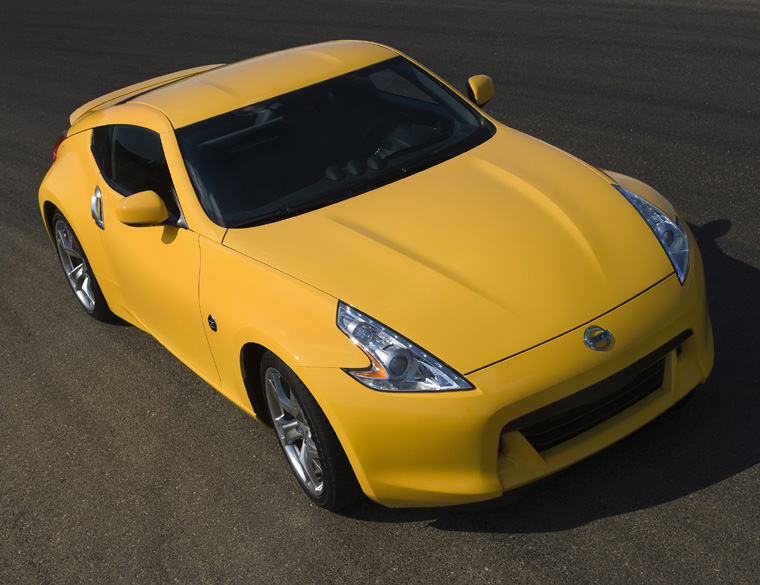 2010 Nissan 370Z Coupe Picture