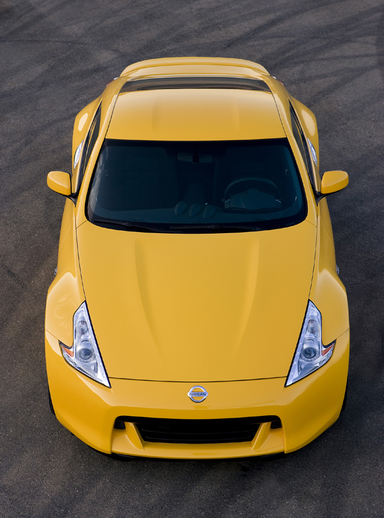 2010 Nissan 370Z Coupe Picture