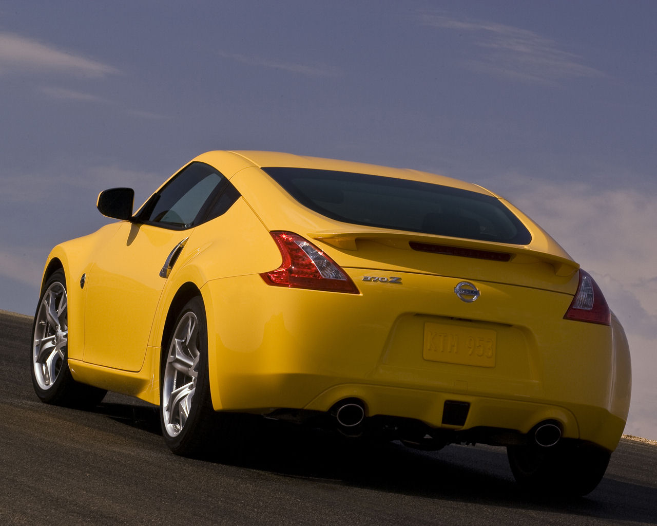 Nissan Z-Car Desktop Wallpaper