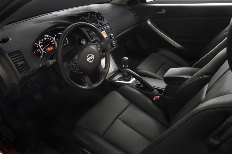 2012 Nissan Altima Coupe 3 5 Sr Interior Picture Pic Image