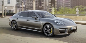 Porsche Panamera Reviews / Specs / Pictures / Prices