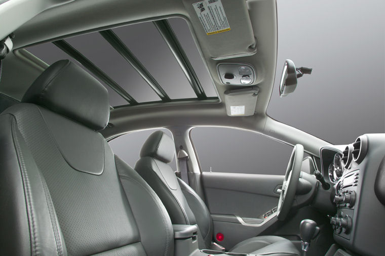 2006 Pontiac G6 Sedan Interior Picture