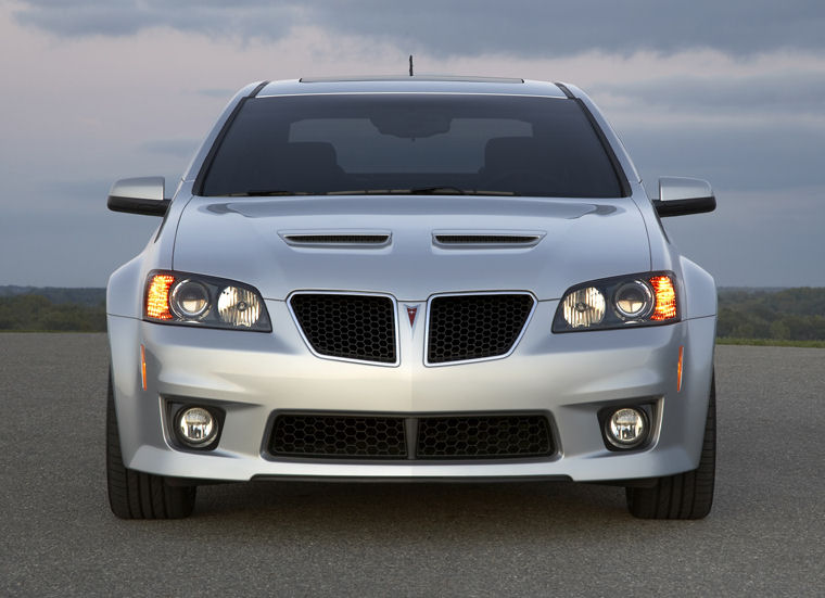2009 Pontiac G8 GXP Picture