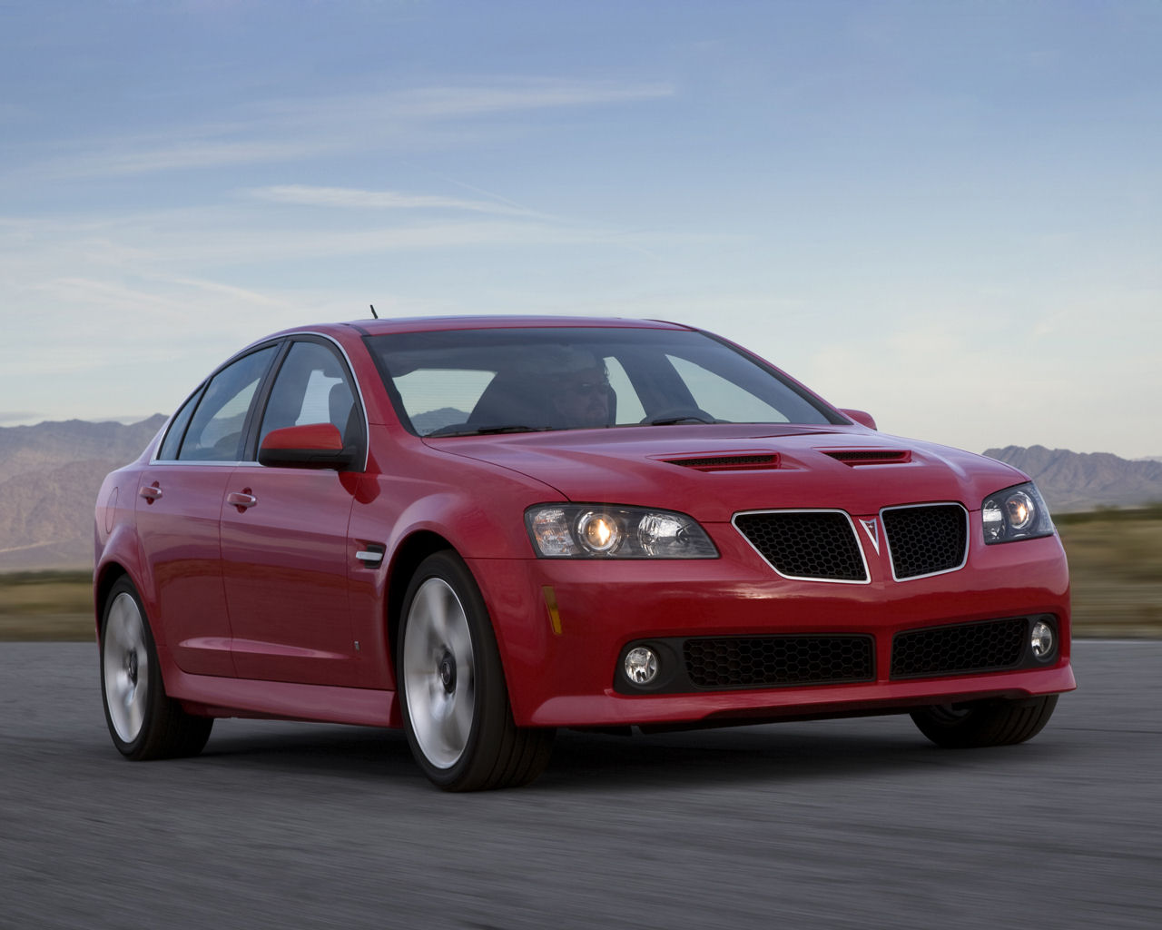 Pontiac G8 Desktop Wallpaper