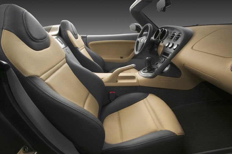 2009 Pontiac Solstice Front Seats Picture