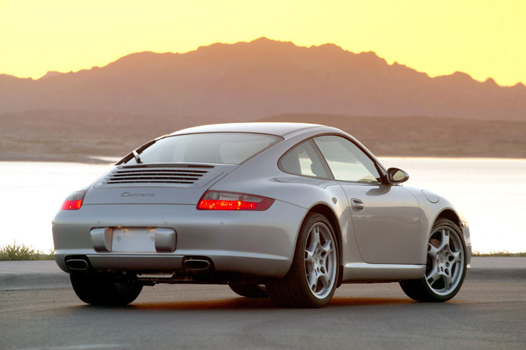 2005 Porsche 911 Carrera Picture