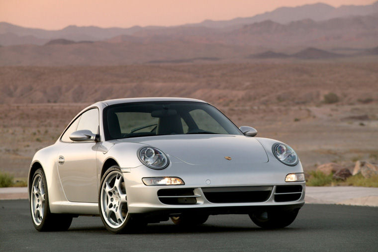 2005 Porsche 911 Carrera Picture