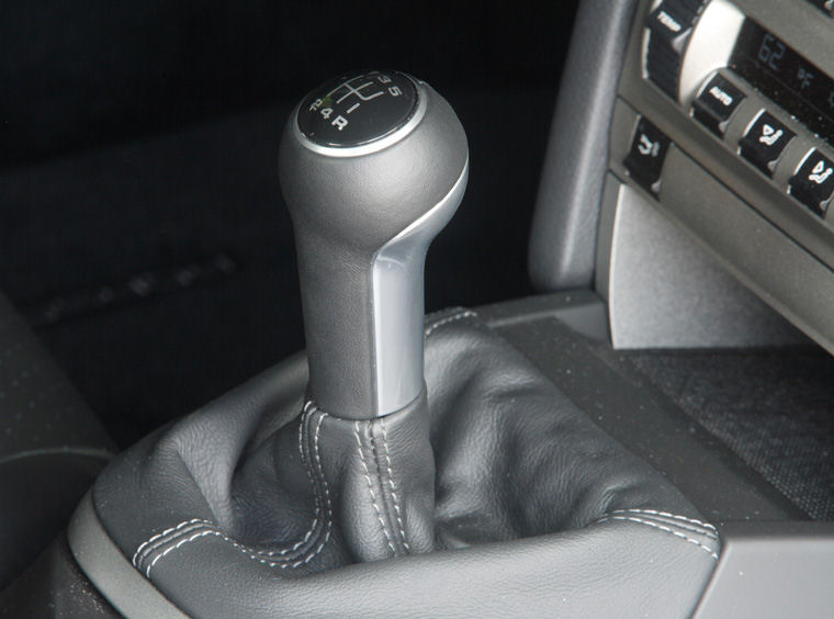 2008 Porsche Boxster Gear Lever Picture