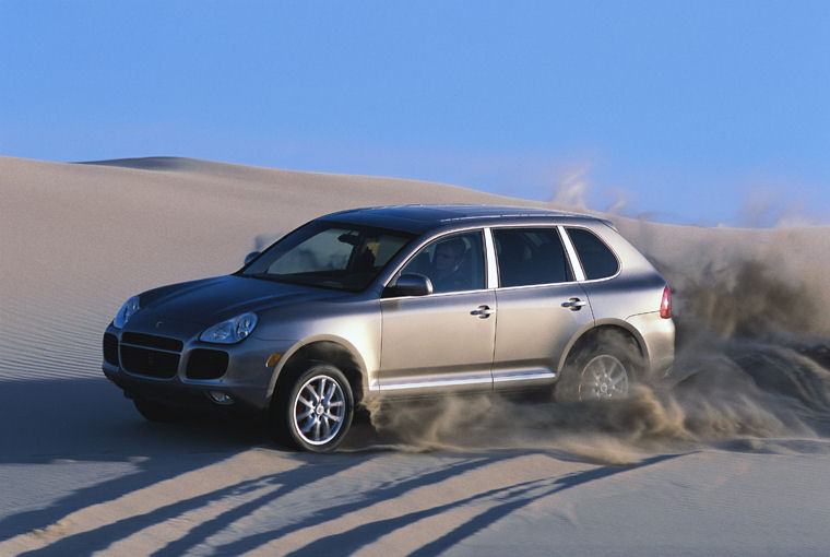 2004 Porsche Cayenne Turbo Picture