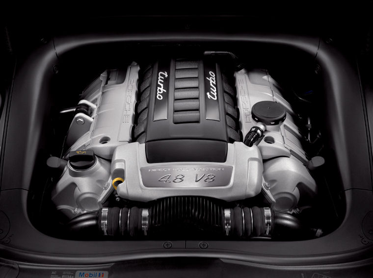 2008 Porsche Cayenne Turbo 4.8L V8 Engine Picture