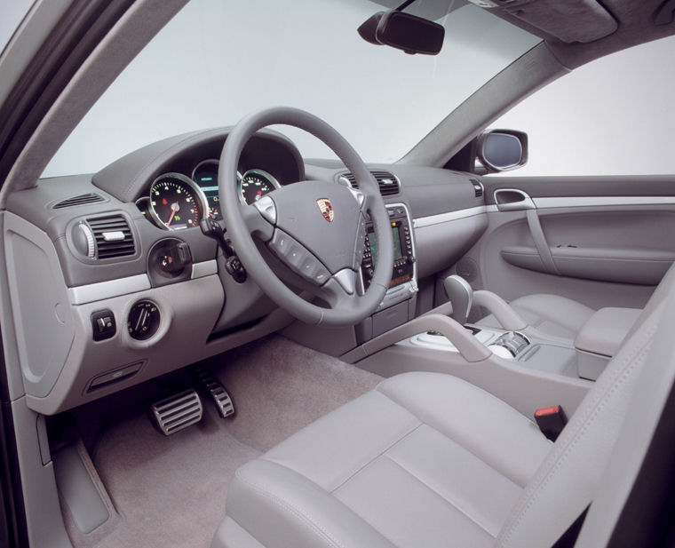 2009 Porsche Cayenne V6 Interior Picture