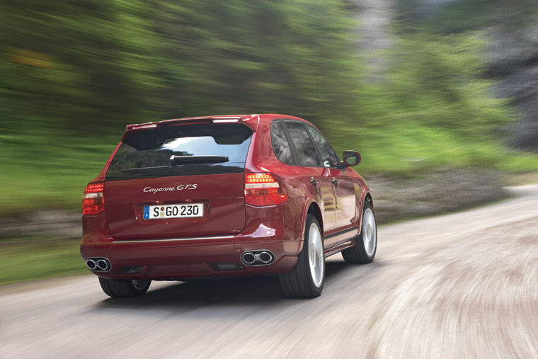 2009 Porsche Cayenne GTS Picture