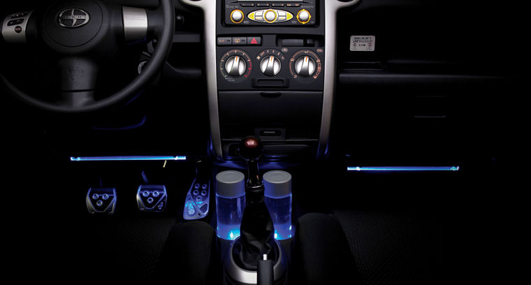 2006 Scion xB Release Series 3.0 Interior Illumination Picture