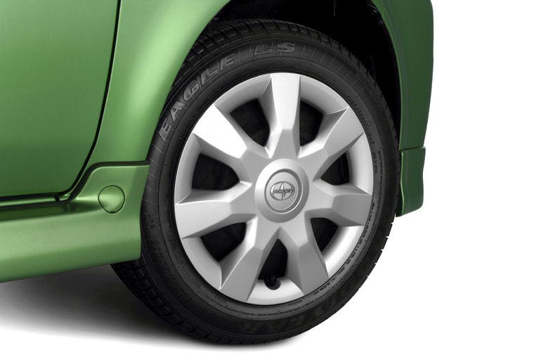 2006 Scion xB Release Series 4.0 Rim Picture