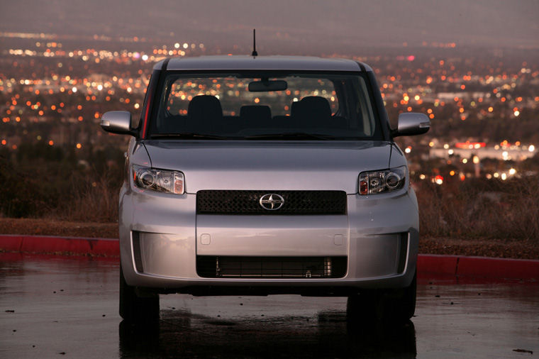 2009 Scion xB Picture