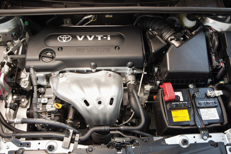 2010 Scion xB 2.4l 4-cylinder Engine Picture