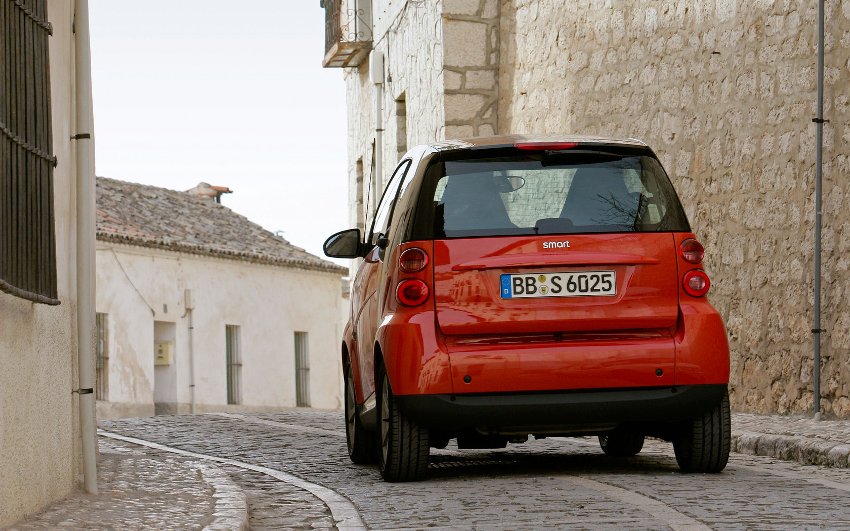 Smart Fortwo Desktop Wallpaper