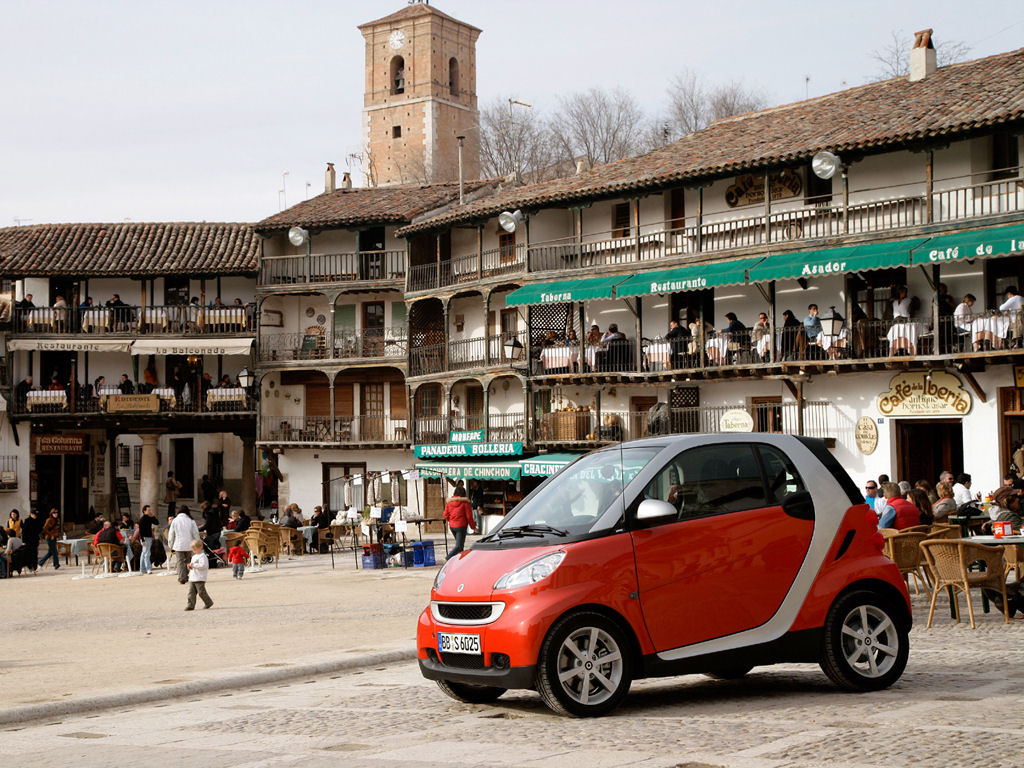 Smart Fortwo Desktop Wallpaper