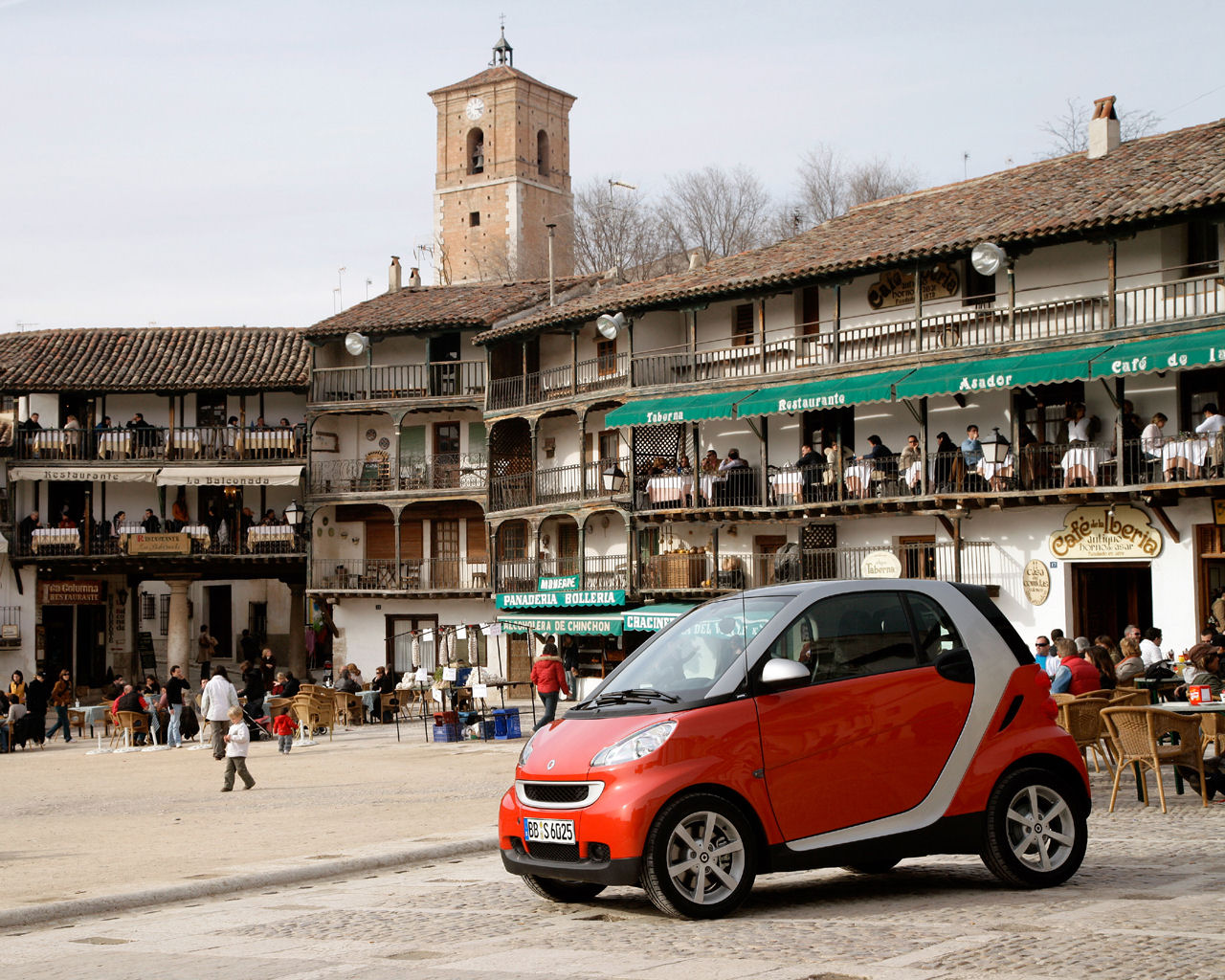 Smart Fortwo Desktop Wallpaper