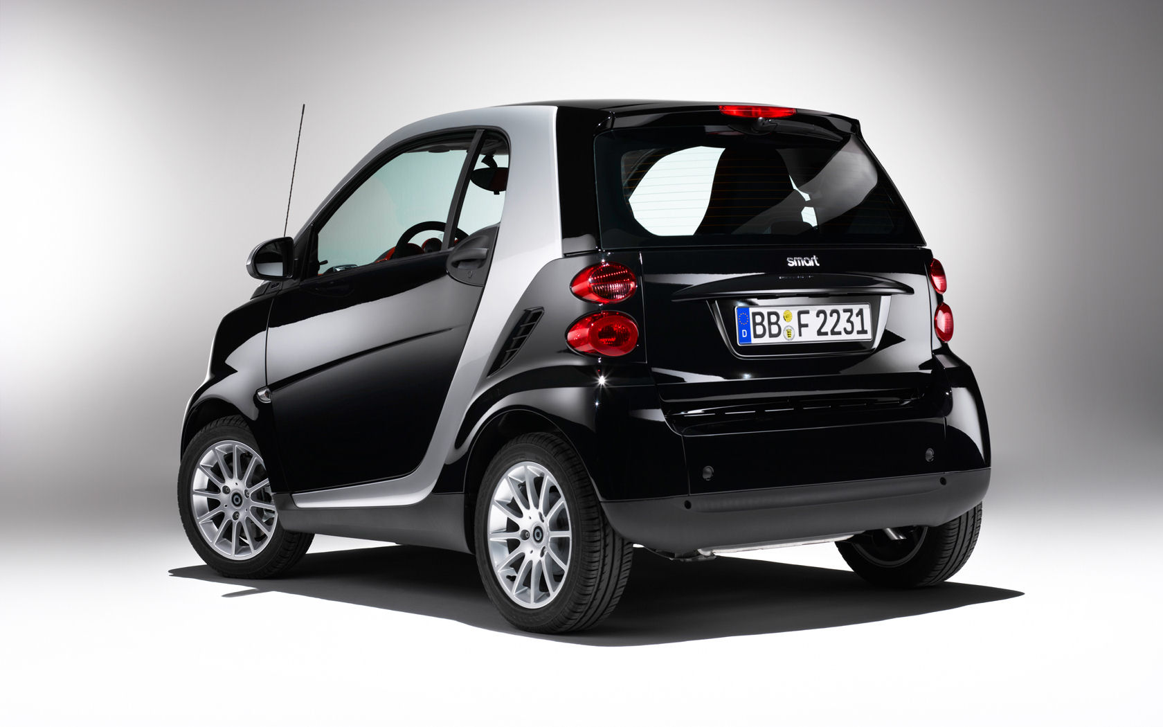 Smart Fortwo Desktop Wallpaper