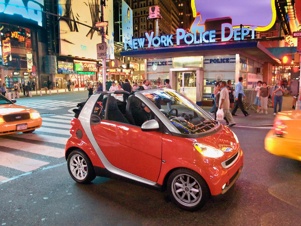 Smart Fortwo Desktop Wallpaper