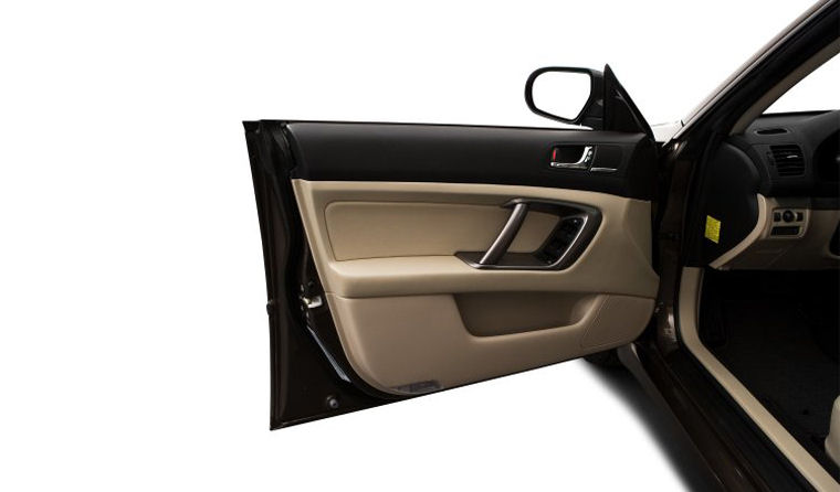 2008 Subaru Legacy 3.0 R Limited DoorPanel Picture