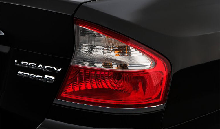 2008 Subaru Legacy 2.5 GT Spec.B Tail Light Picture