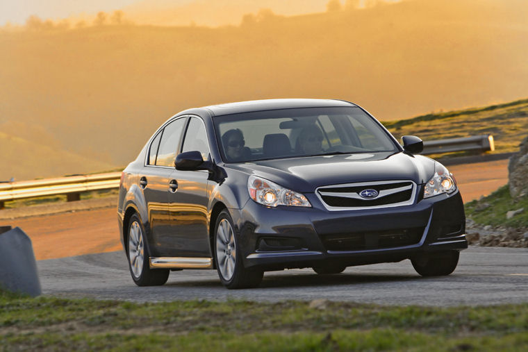 2010 Subaru Legacy 2.5i Picture