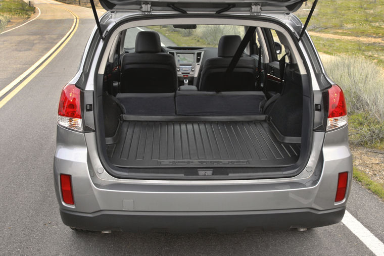 2010 Subaru Outback 3.6R Trunk Picture