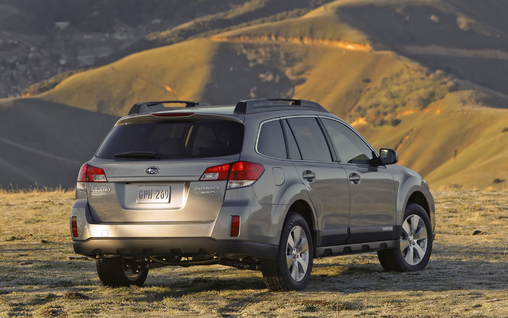 Subaru Outback Desktop Wallpaper