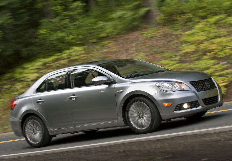 2011 Suzuki Kizashi Picture