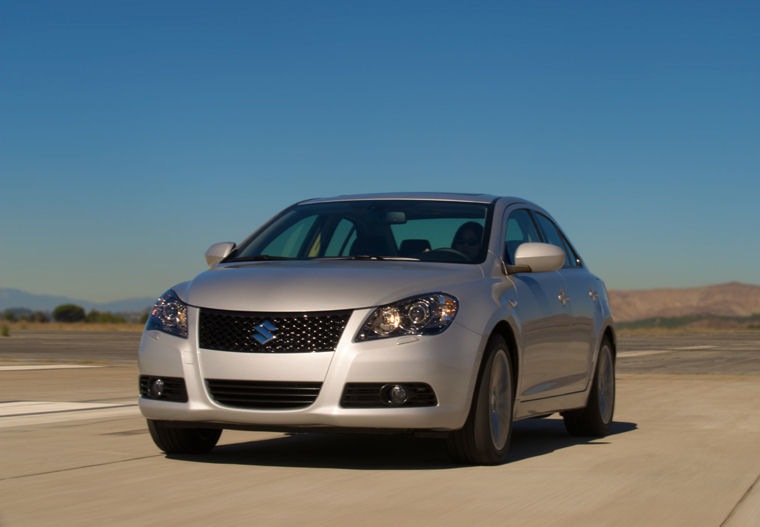 2011 Suzuki Kizashi Picture