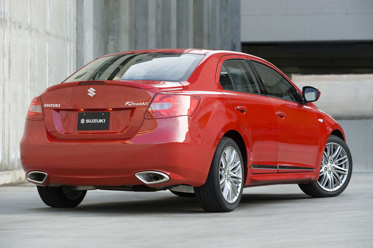 2011 Suzuki Kizashi Sport Picture