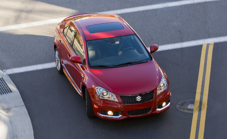 2011 Suzuki Kizashi Sport Picture