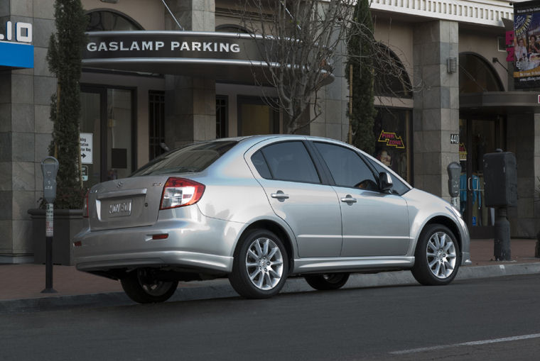 2009 Suzuki SX4 Sedan Picture