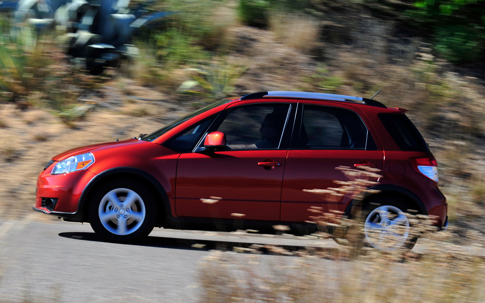 Suzuki SX4 Desktop Wallpaper