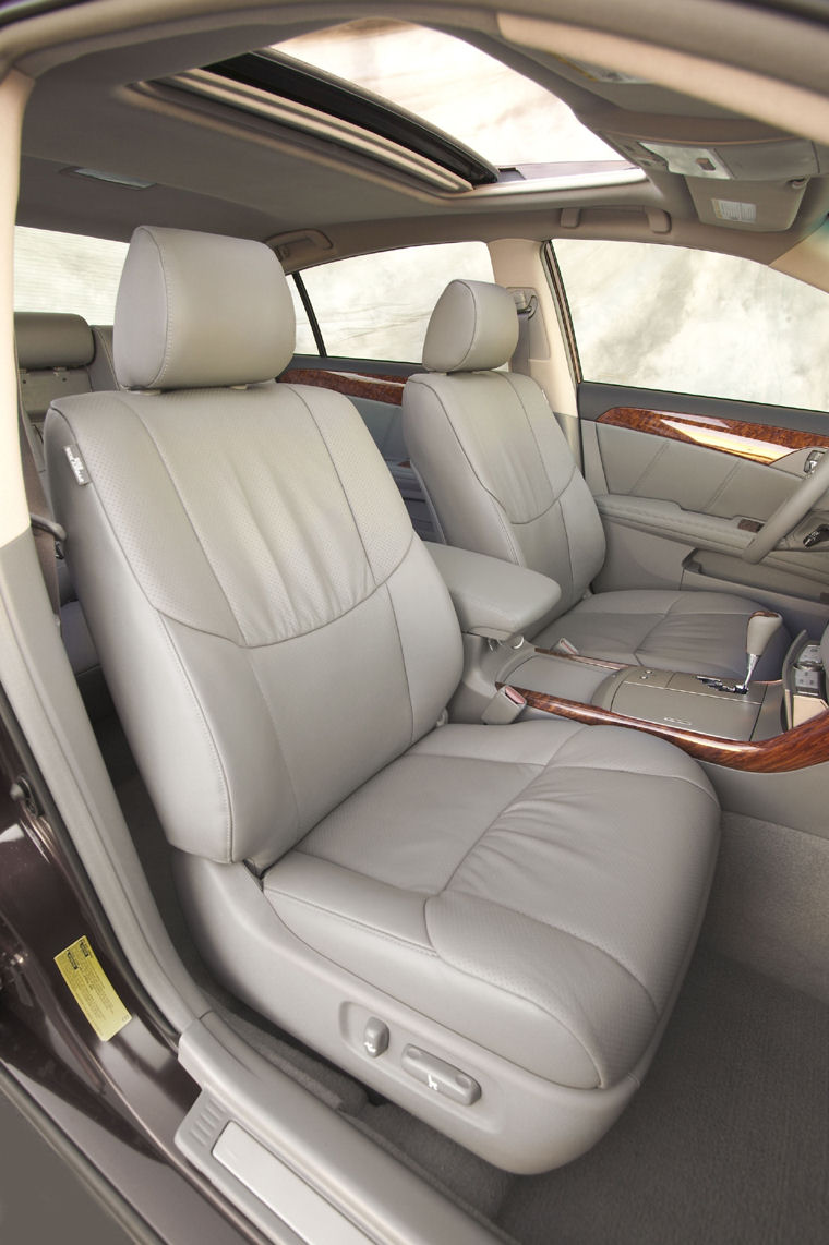 2008 Toyota Avalon Limited Front Seats Picture