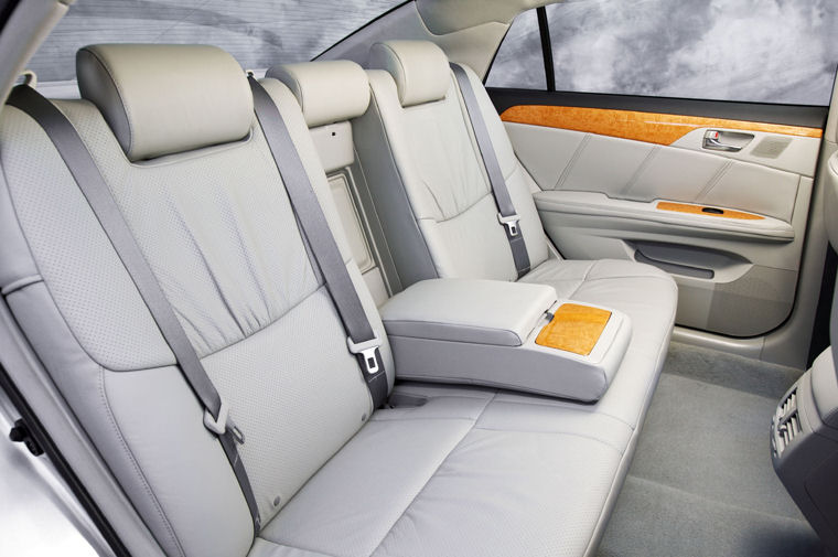 2008 Toyota Avalon Limited Rear Seats Picture