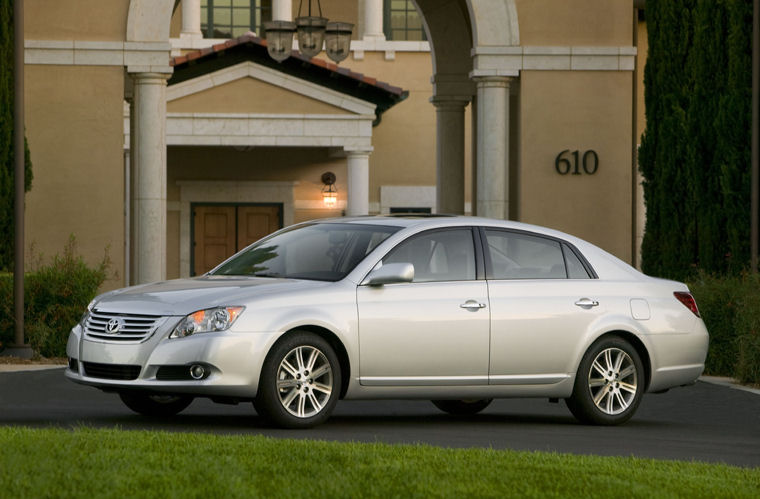 2008 Toyota Avalon Limited Picture