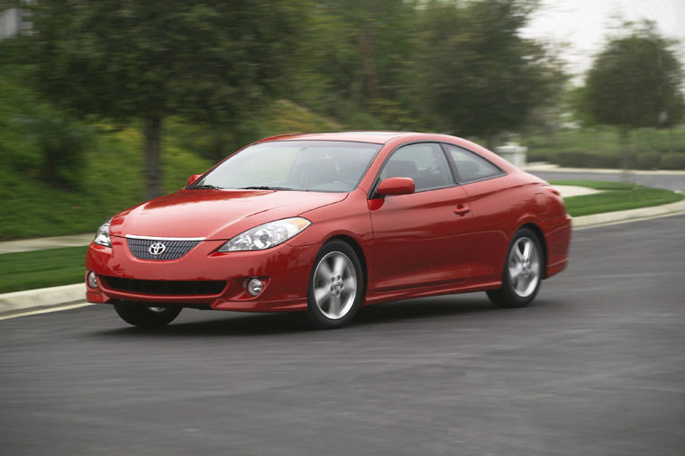 2004 Toyota Camry Solara Coupe Picture