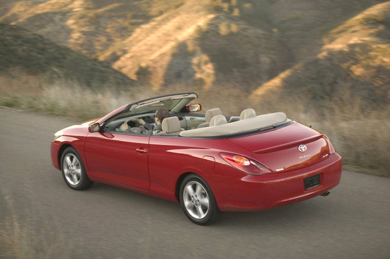 2005 Toyota Camry Solara Convertible SE Picture