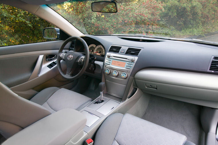 2007 Toyota Camry SE Interior Picture